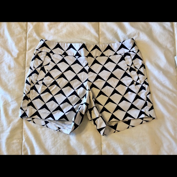 J Crew black and white stretch shorts - Picture 1 of 3